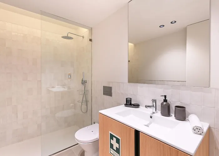 Amália Rodrigues - Casa Do Fado By Sé